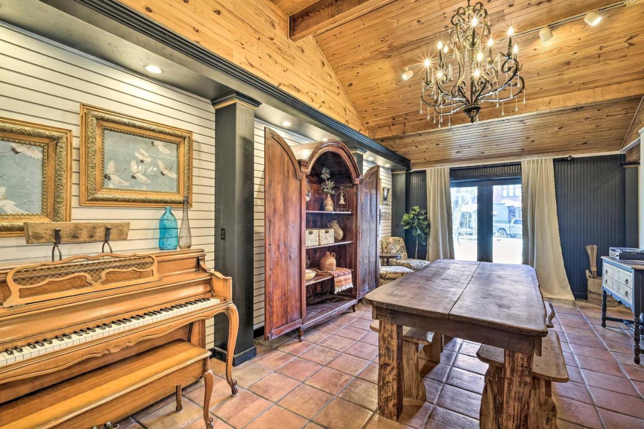 Eclectic Osage Cottage In Historic District Eureka Springs Exteriör bild