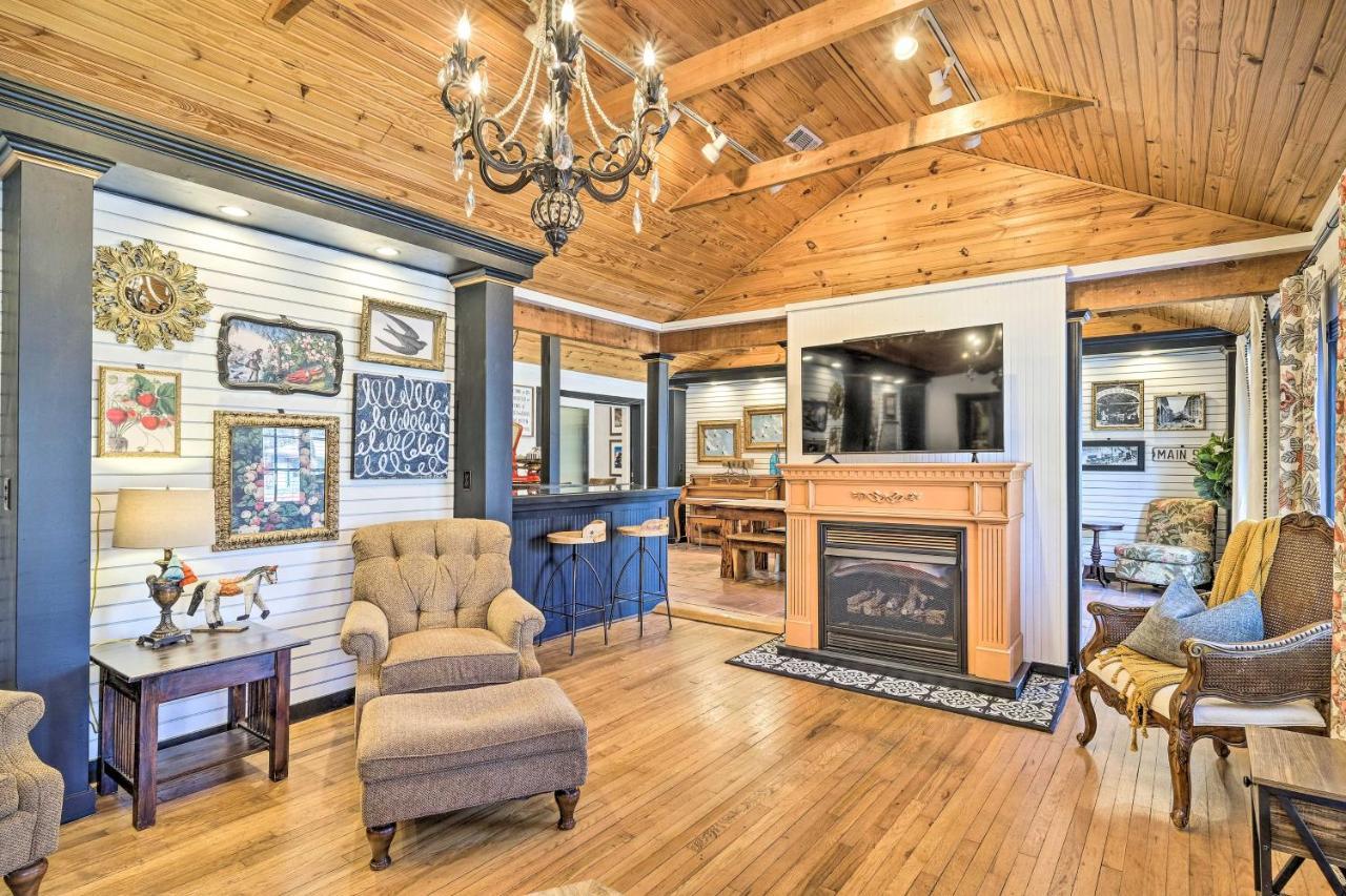 Eclectic Osage Cottage In Historic District Eureka Springs Exteriör bild